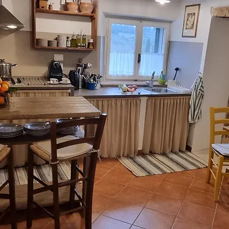 Il Piccino 29, Esperienza Romantica In Borgo.... Montescudaio Exterior foto
